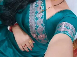Queen mumbai